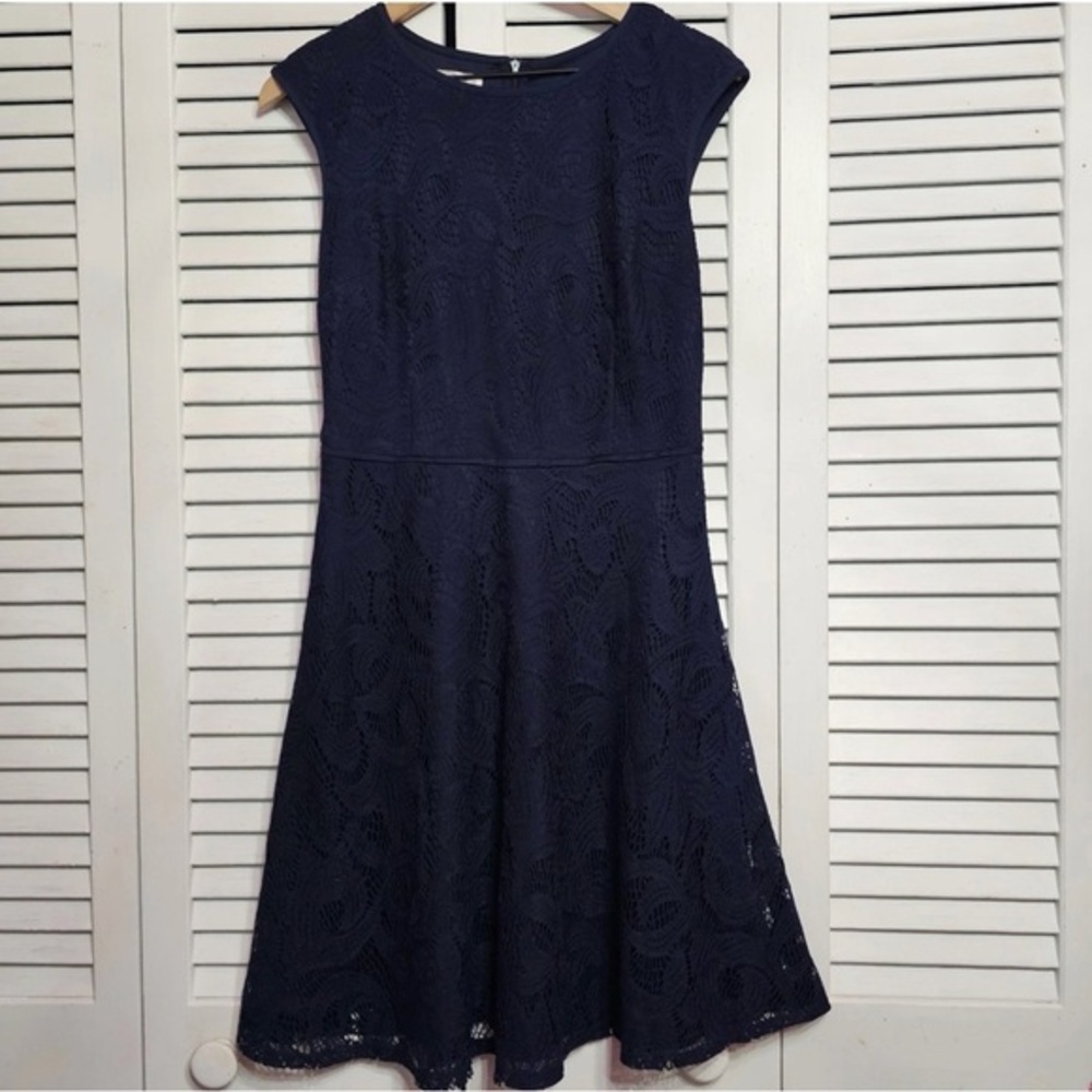 London Times -‎ Lace Dress